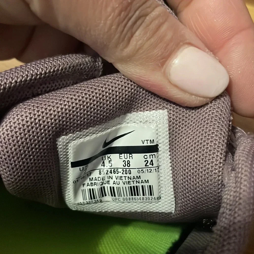 Purple Nike air max